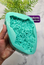 Load image into Gallery viewer, 7 inch Jumbo Crystal Cluster Silicone Mold for Resin casting