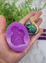Load image into Gallery viewer, 2 inch Squirrel Silicone Mold for Resin