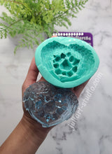 Load image into Gallery viewer, 3.6 inch Crystal Angel Wings Dish Silicone Mold for Resin