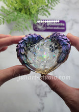 Load image into Gallery viewer, 3.6 inch Crystal Angel Wings Dish Silicone Mold for Resin