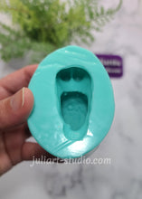Load image into Gallery viewer, 2.25 inch 3D Moon Snail Silicone Mold for Resin