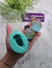 Load image into Gallery viewer, 2.25 inch 3D Moon Snail Silicone Mold for Resin