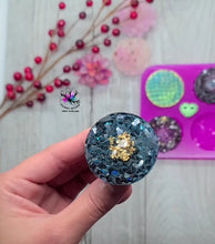 Load image into Gallery viewer, Textured Phone Grips Silicone Mold for Resin