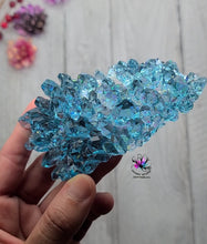 Load image into Gallery viewer, 4.5 inch MEDIUM Crystal Cluster Silicone Mold for Resin