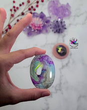 Load image into Gallery viewer, Oval Druzy Pendant Earrings Silicone Mold for Resin casting