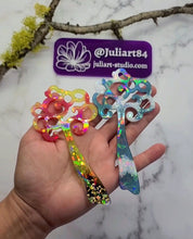 Load image into Gallery viewer, 5 inch HOLO Tree Bookmark Silicone Mold for Resin