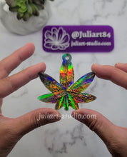 Load image into Gallery viewer, 2.5 inch HOLO 420 Leaf Keychain (with hole) Silicone Mold for Resin