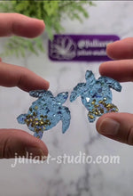 Load image into Gallery viewer, 1.6 inch Druzy Turtle Pair Silicone Mold for Resin