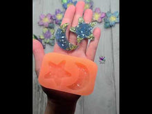 Load and play video in Gallery viewer, 1.75 inch Druzy Moon Star Set Silicone Mold for Resin