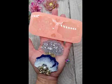 Load and play video in Gallery viewer, Seashell Set Phone Grip Silicone Mold for Resin