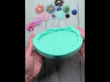 Load and play video in Gallery viewer, 7.5 inch Druzy Sunflower Dish Silicone Mold for Resin