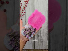 Load and play video in Gallery viewer, 3.75 inch Druzy Bauble Silicone Mold for Resin