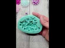 Load and play video in Gallery viewer, 3.5 inch SMALL Crystal Cluster Silicone Mold for Resin