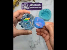 Load and play video in Gallery viewer, 1.75 inch Agate HOLO Insert Silicone Mold for Resin