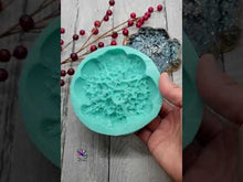 Load and play video in Gallery viewer, 4 inch Crystal Flower Dish Silicone Mold for Resin