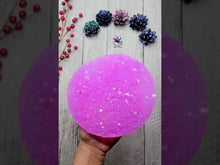 Load and play video in Gallery viewer, 6 inch Druzy Disk Insert Silicone Mold for Resin