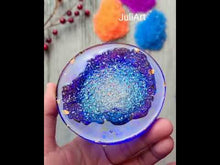 Load and play video in Gallery viewer, 3 to 3.5 inch Odd Shape Druzy Insert Silicone Mold for Resin