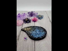 Load and play video in Gallery viewer, 4.75 inch Water Drop Druzy Coaster Silicone Mold for Resin
