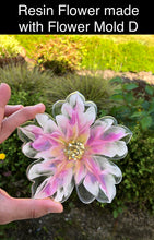 Load image into Gallery viewer, 5 inch Flower Silicone Mold for Resin or Concrete Coasters