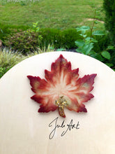 Load image into Gallery viewer, 5.25 inch Maple Leaf Silicone Mold for Resin or Concrete Coasters