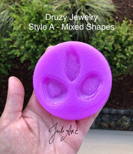 Load image into Gallery viewer, 1.5 inch Druzy Jewelry Set Silicone Mold for Resin casting