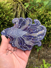 Load image into Gallery viewer, 5 inch Beta Fish Silicone Mold for Resin or Concrete Coasters