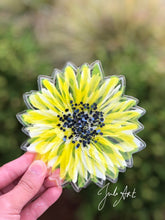 Load image into Gallery viewer, 5.25 inch Sunflower Silicone Mold for Resin casting