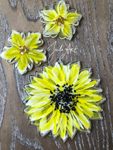 Load image into Gallery viewer, 5.25 inch Sunflower Silicone Mold for Resin casting