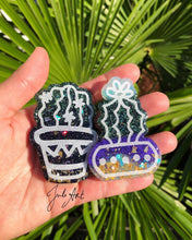 Load image into Gallery viewer, 2.75 inch Succulent Magnet Set Silicone Mold for Resin casting