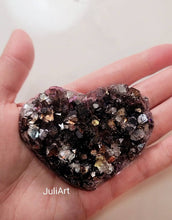 Load image into Gallery viewer, 3 inch Crystal Heart Silicone Mold for Resin