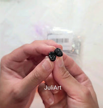 Load image into Gallery viewer, Druzy Stud Earrings Silicone Mold for Resin casting - 10mm x 14mm