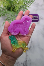 Load image into Gallery viewer, 2.6 inch Druzy Golden Retriever Silicone Mold for Resin
