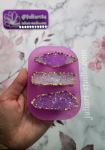 Load image into Gallery viewer, 2.75 inch Druzy Hair Clip Palette Silicone Mold for Resin
