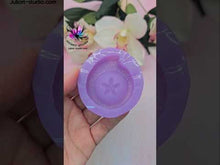 Load and play video in Gallery viewer, 2.2 inch Starfish Worry Stone Silicone Mold for Resin
