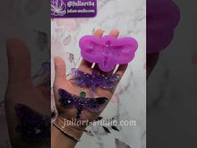 Load and play video in Gallery viewer, 3 inch Druzy Dragonfly Silicone Mold for Resin
