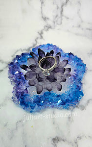 4.5 inch HOLO Crystal Edge Flower Dish Silicone Mold for Resin casting