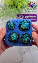 Load image into Gallery viewer, 1.25 - 1.75 inch Druzy Cabochon Set Silicone Mold for Resin casting
