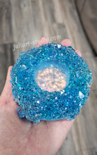 Load image into Gallery viewer, 4.2 inch Resin Crystal Tealight Holder in Saphire color (including LED Light Base and LED Tealight)
