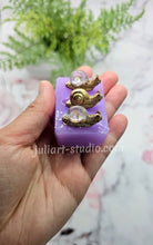 Load image into Gallery viewer, 1 inch 3D Mini Snails Silicone Mold for Resin
