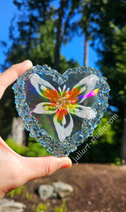 4.5 inch HOLO Crystal Edge  (HEART) Silicone Mold for Resin casting