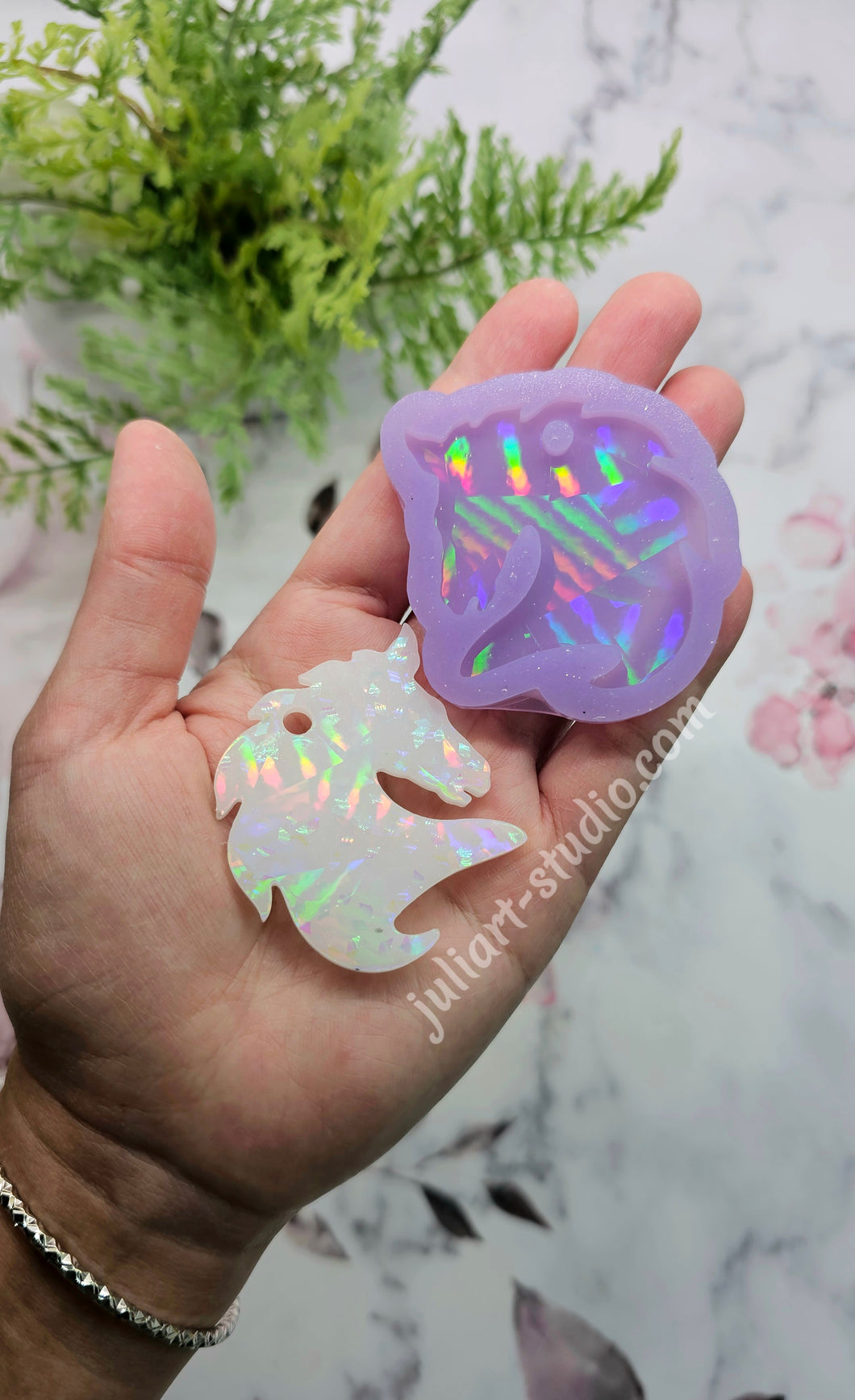 2 inch HOLO Horse Keychain Silicone Mold for Resin