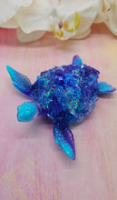 Load image into Gallery viewer, 4.2 inch Irredescent Crystal Sea Turtle
