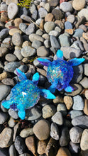 Load image into Gallery viewer, 4.2 inch Irredescent Crystal Sea Turtle
