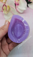Load image into Gallery viewer, 2 inch Leaf Worry Stone Silicone Mold for Resin
