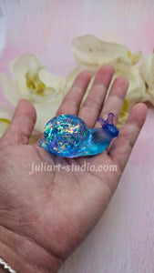 ONE Large Resin Snail with Irredescent Shell (in Blue/Purple)