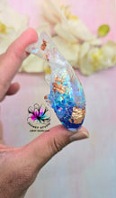 Load image into Gallery viewer, 2.9 inch Short-Tail Koi Fish Silicone Mold for Resin
