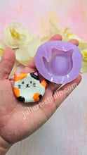 Load image into Gallery viewer, 1.8 inch Cat Worry Stone Silicone Mold

