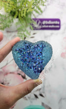 Load image into Gallery viewer, 3 inch 3D Druzy Heart Silicone Mold for resin casting
