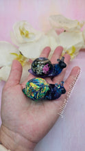 Load image into Gallery viewer, 2.25 inch 3D Large Snail Silicone Mold for Resin
