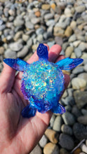 Load image into Gallery viewer, 4.2 inch Irredescent Crystal Sea Turtle
